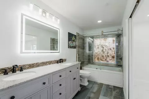 Bath - 20007 Jasperwood Cir, Katy, TX 77449 photo 1 of 4