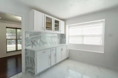 Kitchen - 20007 Jasperwood Cir, Katy, TX 77449 photo 2 of 3