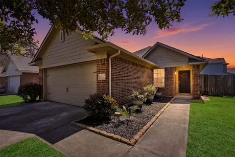 7111 Cool Spring Ct, Magnolia, TX 77354