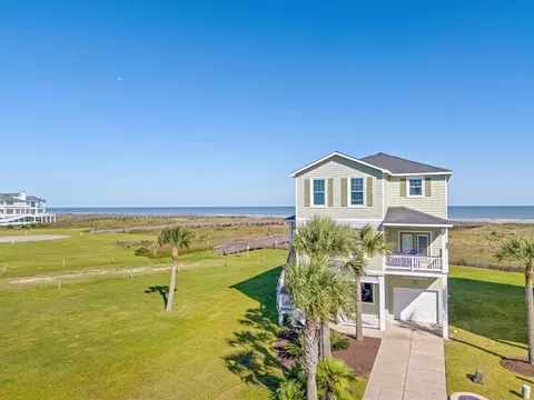 4203 Green Heron Dr, Galveston, TX 77554