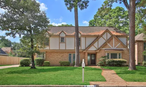 9306 Stockport Dr, Spring, TX 77379