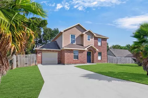 2820 28th Ave N, Texas City, TX 77590