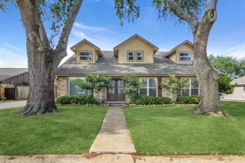 4403 Sao Paulo St, Pasadena, TX 77504