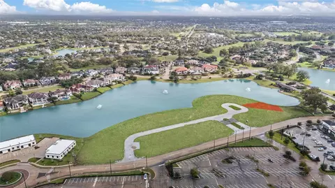 4611 Sunset Cir, Sugar Land, TX 77479