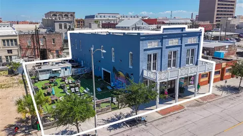 2416 Postoffice St, Galveston, TX 77550