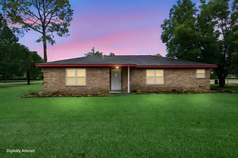 915 Sycamore Rd, Richmond, TX 77469