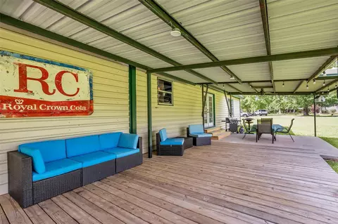 Exterior - 7476 S Fork Dr, Conroe, TX 77303 photo 6 of 17