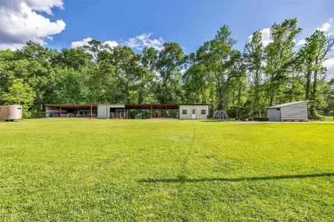 Exterior - 7476 S Fork Dr, Conroe, TX 77303 photo 14 of 17