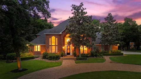 15318 Hunters Bend Dr, Tomball, TX 77377