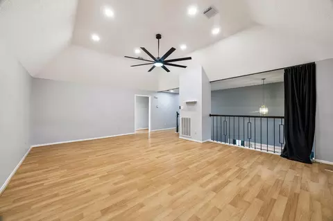 Living - 6223 Egypt Dr, Pasadena, TX 77505 photo 7 of 7