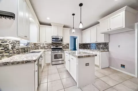 Kitchen - 6223 Egypt Dr, Pasadena, TX 77505 photo 1 of 2