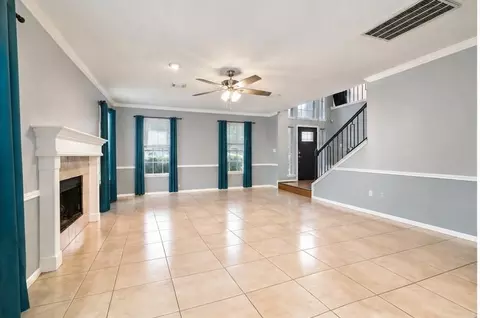 Living - 6223 Egypt Dr, Pasadena, TX 77505 photo 1 of 7
