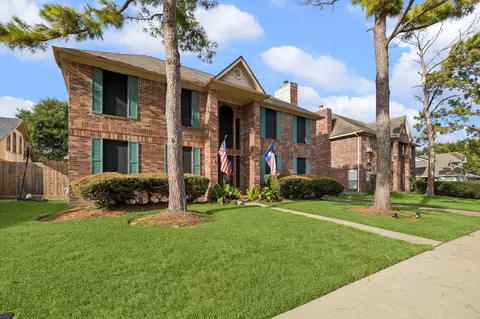 Exterior - 6223 Egypt Dr, Pasadena, TX 77505 photo 2 of 3