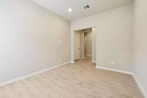 Bedroom - 14020 Granger Pointe Ln, Conroe, TX 77302 photo 5 of 8