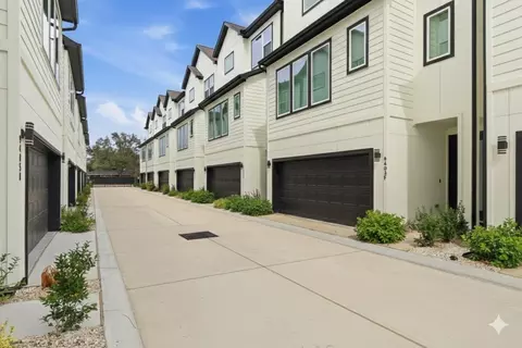 9405 Hammerly Blvd #C, Houston, TX 77080