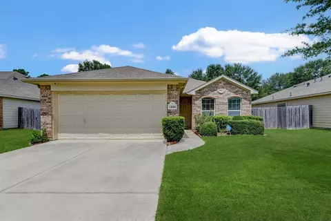 13684 Running Bear Dr, Willis, TX 77378 photo 1