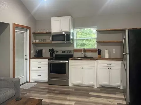 Kitchen - 4326 Tx-19, Trinity, TX 75862 photo 1 of 1