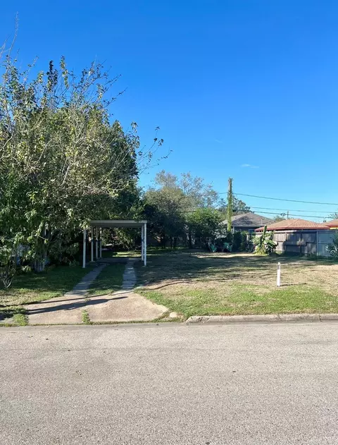 1315 15th St, Galena Park, TX 77547