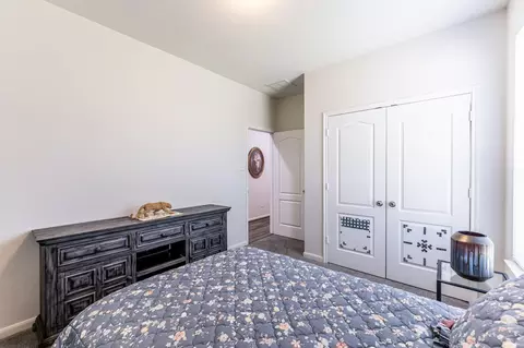 Bedroom - 2012 Elkington Cir, Conroe, TX 77304 photo 7 of 7