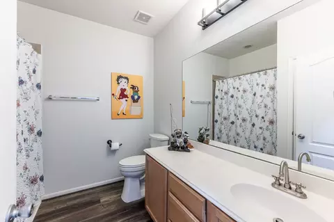 Bath - 2012 Elkington Cir, Conroe, TX 77304 photo 1 of 1