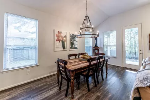 Dining - 2012 Elkington Cir, Conroe, TX 77304 photo 7 of 9