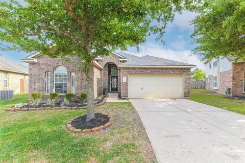 13043 Avery Ridge Ln, Tomball, TX 77377