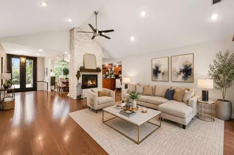 16914 Creeksouth Rd, Houston, TX 77068