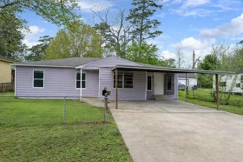10341 Caxton St, Houston, TX 77016