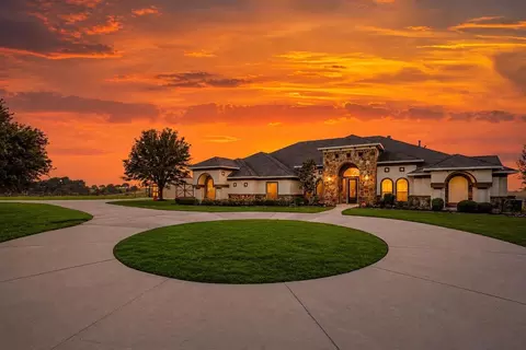 8407 Fm 1371 Rd, Bellville, TX 77418