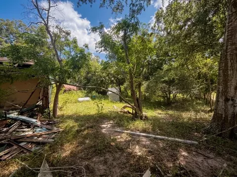 174 Bailey Rd, Angleton, TX 77515 photo 6