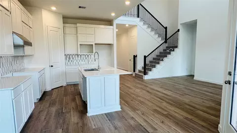 22206 Junction Peak Dr, Porter Heights, TX 77365