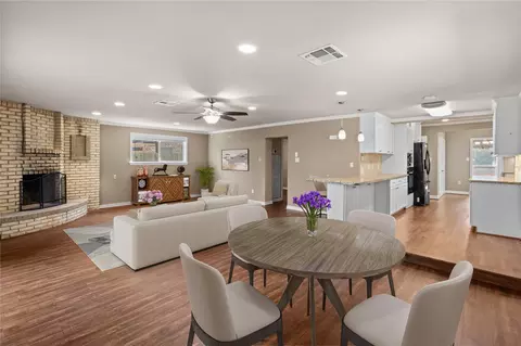 4373 Harvest Ln, Houston, TX 77004