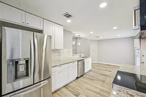 Kitchen - 2605 Elder Rd, Katy, TX 77493 photo 6 of 6