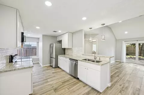 Kitchen - 2605 Elder Rd, Katy, TX 77493 photo 2 of 6