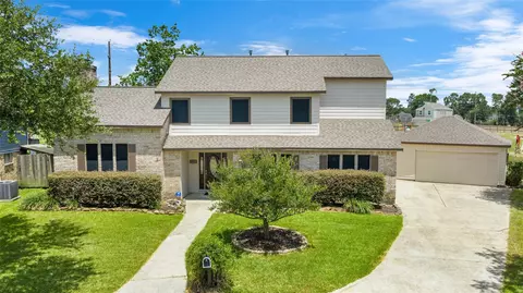 19923 January Dr, Humble, TX 77346