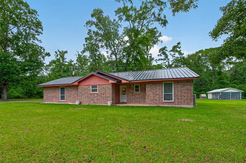 2181 Stringtown Rd, Shepherd, TX 77371