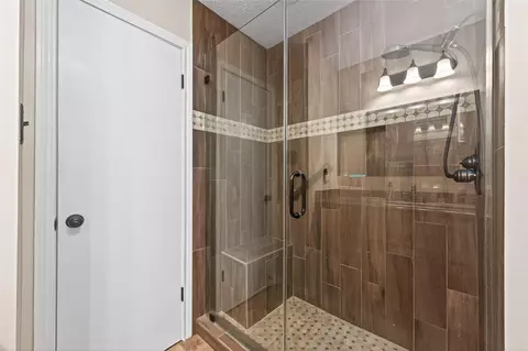 Bath - 2181 Stringtown Rd, Shepherd, TX 77371 photo 2 of 5