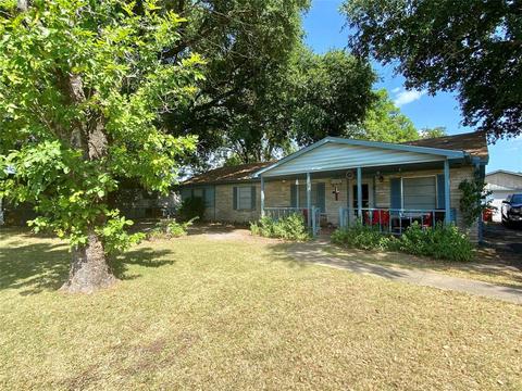 44 Madisonville Homes for Sale - Madisonville TX Real Estate - Movoto