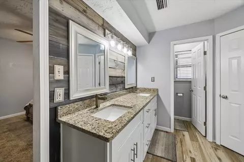 Bath - 23115 Stepinwolf Ln, Spring, TX 77373 photo 3 of 3