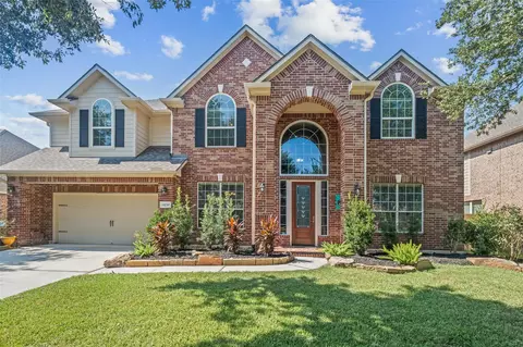 14710 Castle Cove Ln, Houston, TX 77044