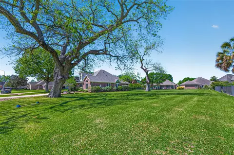 4319 Whickham Dr, Fulshear, TX 77441