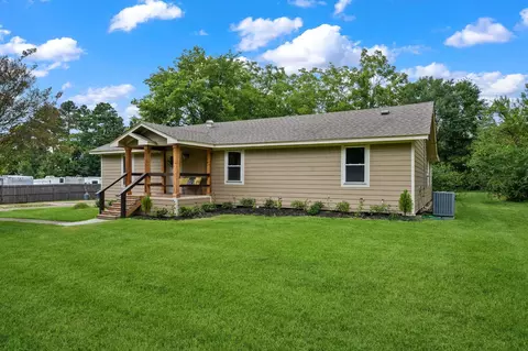 216 Allie Bean Dr, Livingston, TX 77351