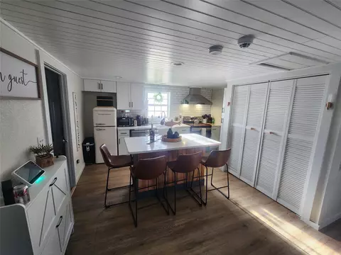 1061 N Sage Rd, Port Bolivar, TX 77650