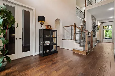 Entry Way - 6510 Fraser Point Ct, Spring, TX 77379 photo 2 of 4