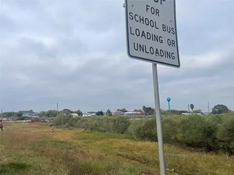 0 Hwy 6, Hitchcock, TX 77563