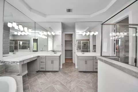 Bath - 4035 Ashland Woods Dr, Spring, TX 77386 photo 1 of 6