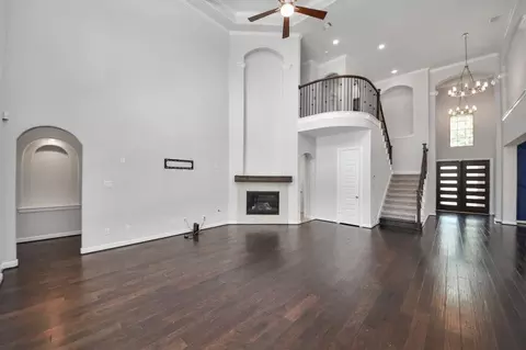 Living - 4035 Ashland Woods Dr, Spring, TX 77386 photo 5 of 6