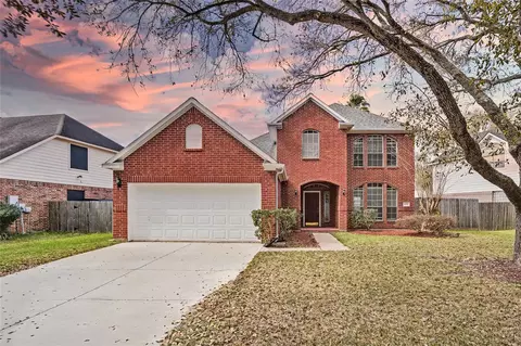 1202 Woodley Bnd, Sugar Land, TX 77479