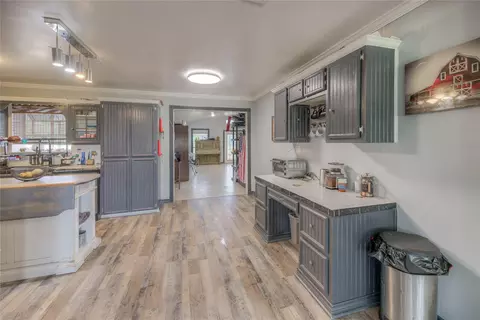 Entry Way - 6982 S State Highway 94, Trinity, TX 75862 photo 1 of 3