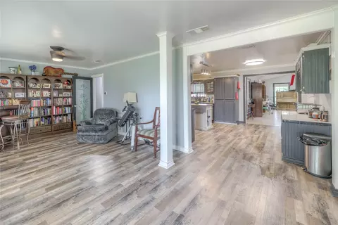 Entry Way - 6982 S State Highway 94, Trinity, TX 75862 photo 2 of 3